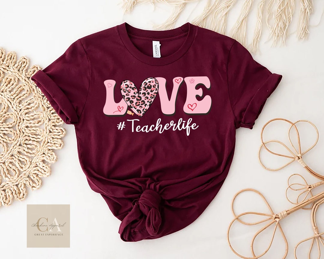 Love Teacher Life Sweatshirt, Teacher Valentine Shirt, Valentine Shirt For Teacher, Retro Valentines Sweater, Teacher Sayings Unisex T-Shirt