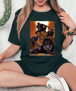 Marvel Black Panther King In the Lion's Den Graphic T-Shirt, The King Of Wakanda Shirt, Black Panther 2 T-Shirt Unisex Adult T-shirt Kid Tee