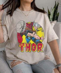 Marvel Mighty Thor Hammer Throw Vintage Graphic T-Shirt Retro Marvel Comic Shirt Unisex Adult T-shirt Kid Tee Hoodie Sweatshirt