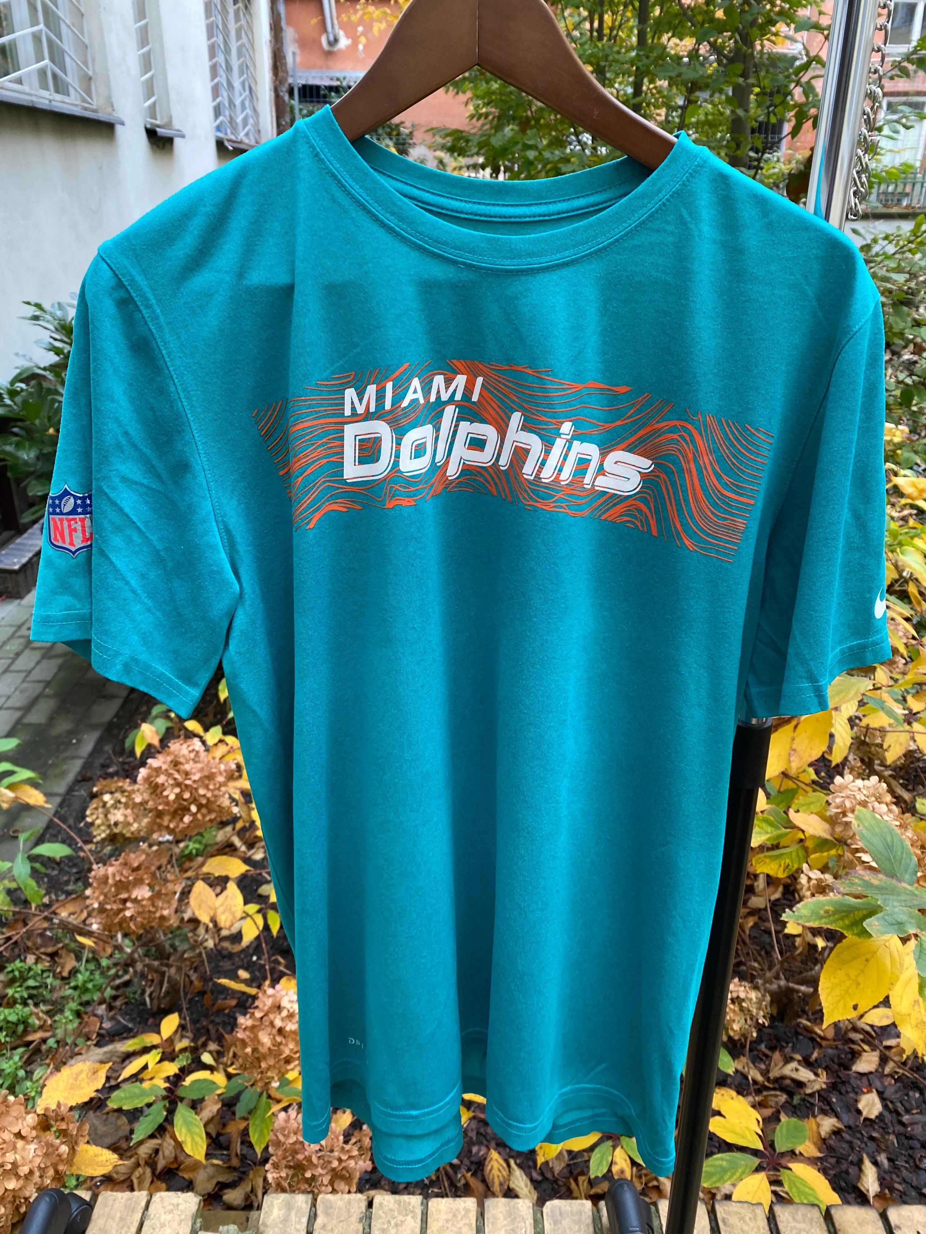 Miami Dolphins NFL Usa Tshirt Pullover Hoodie Crewneck Sweatshirt Reprinted Full Color Full Size Gifts For NFL Fans