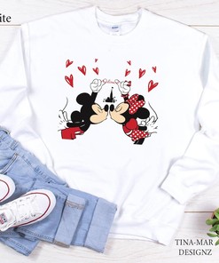 Mickey and Minnie Kissing In Love Sweatshirt, Disney Valentine Sweatshirt, Cute Valentine Gift Sweatshirt, Unisex Sweatshirt