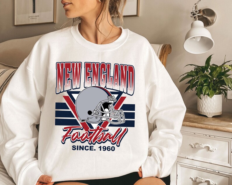 New England Football Team Sweatshirt, Vintage New England Football Crewneck Sweatshirt, AFC Fan Shirt, NFL Shirt - Image 3