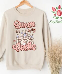 Queen of the castle shirt, Disney shirt, matching family Disney shirts, Disneyland shirt, Disney Queen shirt, Disney Family Shirt