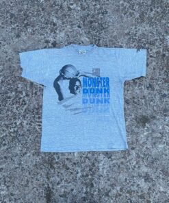 Rare Shaq Monster Dunk Reebok Tshirt Hoodie Crewneck Sweatshirt Reprinted Full Color Full Size Gifts for NBA Fans