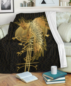 Raven Gold Viking Blanket Sherpa Fleece Blanket Gifts for Viking Lovers
