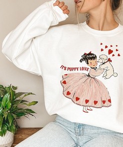 Retro Valentines Day Sweatshirt, Puppy Love Unisex Pullover Shirt Gifts for Valentine Days