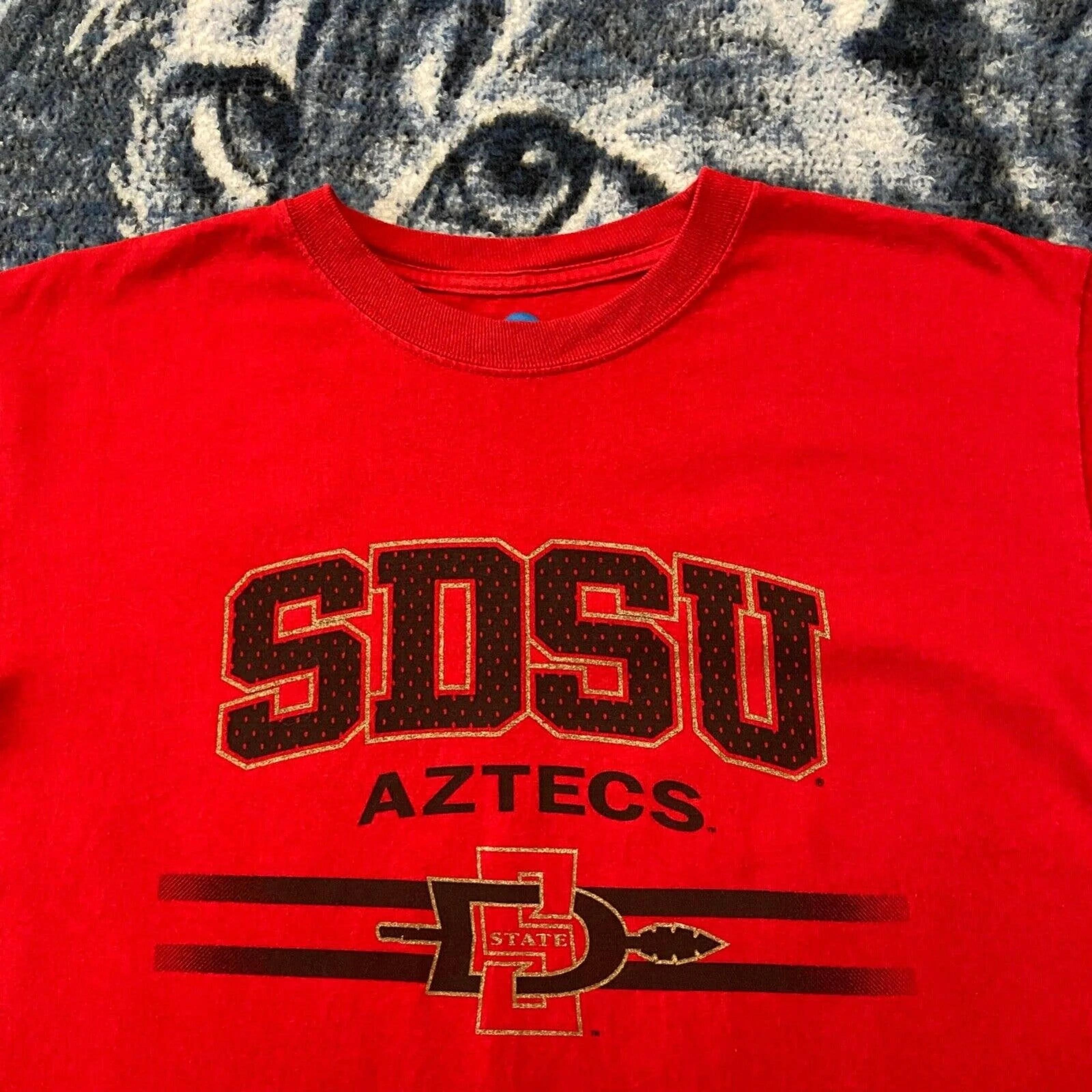 Sdsu Aztecs Shirt NCAA Graphic Y2K Mens Red Full Size T-Shirt Hoodie Sweatshirt - Image 2