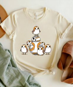 Star Wars Porgs Having Fun With BB-8 Portrait T-Shirt, Disneyland Family Party Gift, Galaxy's Edge Birthday Unisex Adult Shirt Kid Tee
