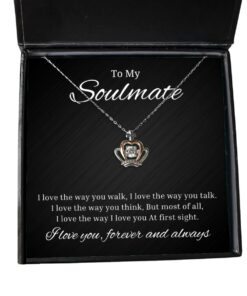 To My Soulmate Crown Necklace - I Love The Way You Walk, Romantic Wife Birthday Gifts, Engagement Gifts, Wedding Gifts, Valentines Day Gifts For Girlfriend