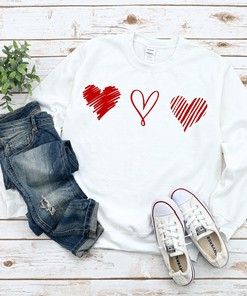Valentine Day Sweatshirt, Heart Sweatshirt, Woman's Heart Sweatshirt, Doodle Heart Sweatshirt, Woman's Valentine Sweatshirt