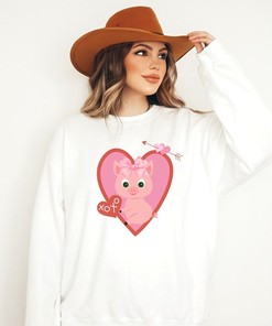 Valentine sweatshirt, pig shirts, pig valentine, pig sweater, pig lover gift, Valentine's Day shirt, Valentine outfit, Farm Sweatshirt, VDay