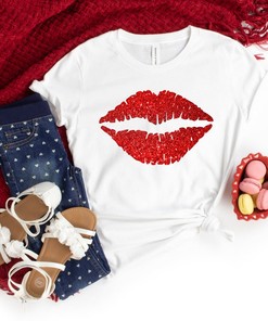 Valentines Day Shirt, Lips Shirt, Valentines Day Shirts For Women, Lips Kiss Tee, Cute Valentine Shirt, Cute Valentine Tee, Love Shirt