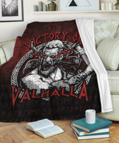 Viking Blanket Axe Warrior Raven Odin Thor Victory Or Valhalla Sherpa Fleece Blanket Gifts for Viking Lovers