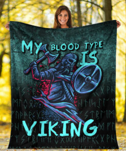 Viking Blanket Blood Type Viking Axe Warrior Valhalla Sherpa Fleece Blanket Gifts for Viking Lovers