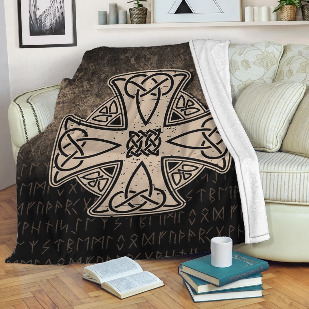 Viking Blanket Celtic Symbol Norse Mythology Valhalla Sherpa Fleece Blanket Gifts for Viking Lovers