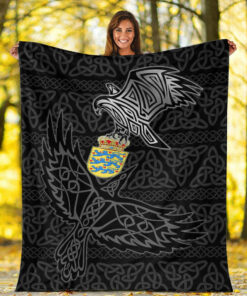 Viking Blanket Denmark Raven Viking Set Sherpa Fleece Blanket Gifts for Viking Lovers