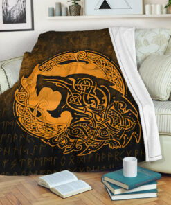 Viking Blanket Fenrir Viking 3D Tattoo Gold Version Sherpa Fleece Blanket Gifts for Viking Lovers