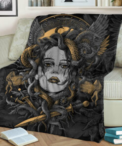 Viking Blanket Head Of Medusa Sherpa Fleece Blanket Gifts for Viking Lovers