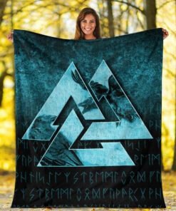 Viking Blanket Huginn Muninn Ravens from Odin Viking Cyan Version Sherpa Fleece Blanket Gifts for Viking Lovers