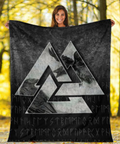 Viking Blanket Huginn Muninn Ravens from Odin Viking Sherpa Fleece Blanket Gifts for Viking Lovers