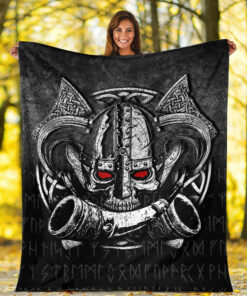 Viking Blanket Nordic Mythology Skull Mead Horn Warrior Runes Viking Sherpa Fleece Blanket Gifts for Viking Lovers