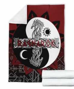 Viking Blanket Ragnarok Skoll and Hati Style Bagua Sherpa Fleece Blanket Gifts for Viking Lovers