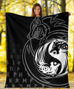 Viking Blanket Skoll and Hati Sherpa Fleece Blanket Gifts for Viking Lovers