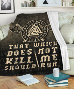Viking Blanket That Which Does Not Kill Me Should Run Sherpa Fleece Blanket Gifts for Viking Lovers