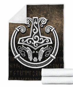 Viking Blanket Thors Hammer Mjolnir Viking Torc Norse Pagan Sherpa Fleece Blanket Gifts for Viking Lovers