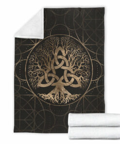 Viking Blanket Tree of Life Yggdrasil with Triquetra Sherpa Fleece Blanket Gifts for Viking Lovers