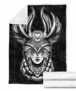 Viking Blanket Valkyrie Helmet Viking Sherpa Fleece Blanket Gifts for Viking Lovers