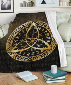 Viking Blanket Vegvisir Nordic Viking Rune Gold Version Sherpa Fleece Blanket Gifts for Viking Lovers