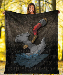 Viking Blanket Viking Axe Norse Mythology Sherpa Fleece Blanket Gifts for Viking Lovers