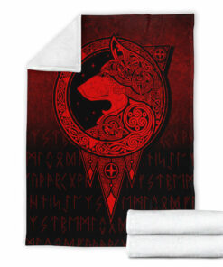 Viking Blanket Viking Norse Wolf Red Version Sherpa Fleece Blanket Gifts for Viking Lovers