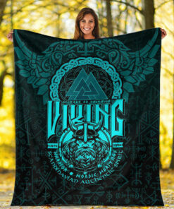Viking Blanket Viking Warriors Valknut Cyan Sherpa Fleece Blanket Gifts for Viking Lovers