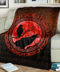 Viking Blanket Vikings Huginn Muninn Odin’s Ravens Red Version Sherpa Fleece Blanket Gifts for Viking Lovers