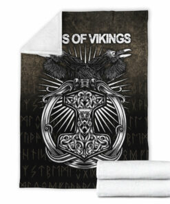 Viking Blanket Vikings Ravens Mjolnir Sherpa Fleece Blanket Gifts for Viking Lovers