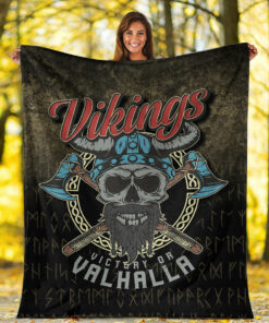 Viking Blanket Vikings Victory or Valhalla Skull With CrossedAxe Sherpa Fleece Blanket Gifts for Viking Lovers