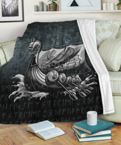 Viking Norse Style Blanket Victory or Valhalla Drakkar Sherpa Fleece Blanket Gifts for Viking Lovers