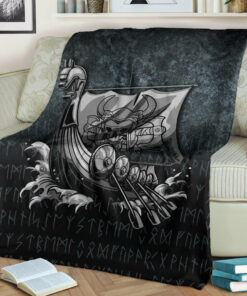 Viking Norse Style Blanket Victory or Valhalla Drakkar Sherpa Fleece Blanket Gifts for Viking Lovers