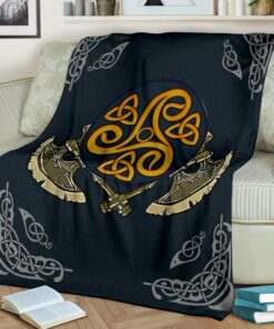Viking Style Axe Sherpa Fleece Blanket Gifts for Viking Lovers