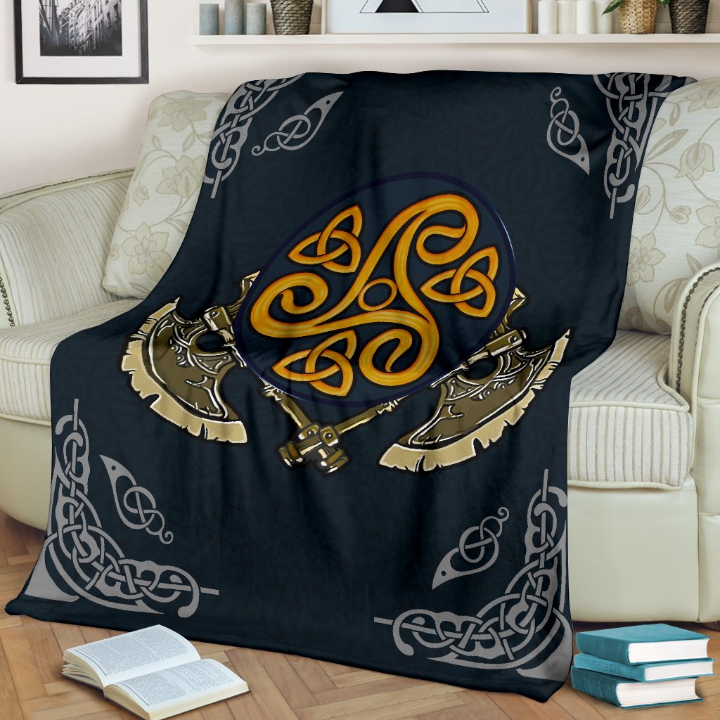 Viking Style Axe Sherpa Fleece Blanket Gifts for Viking Lovers