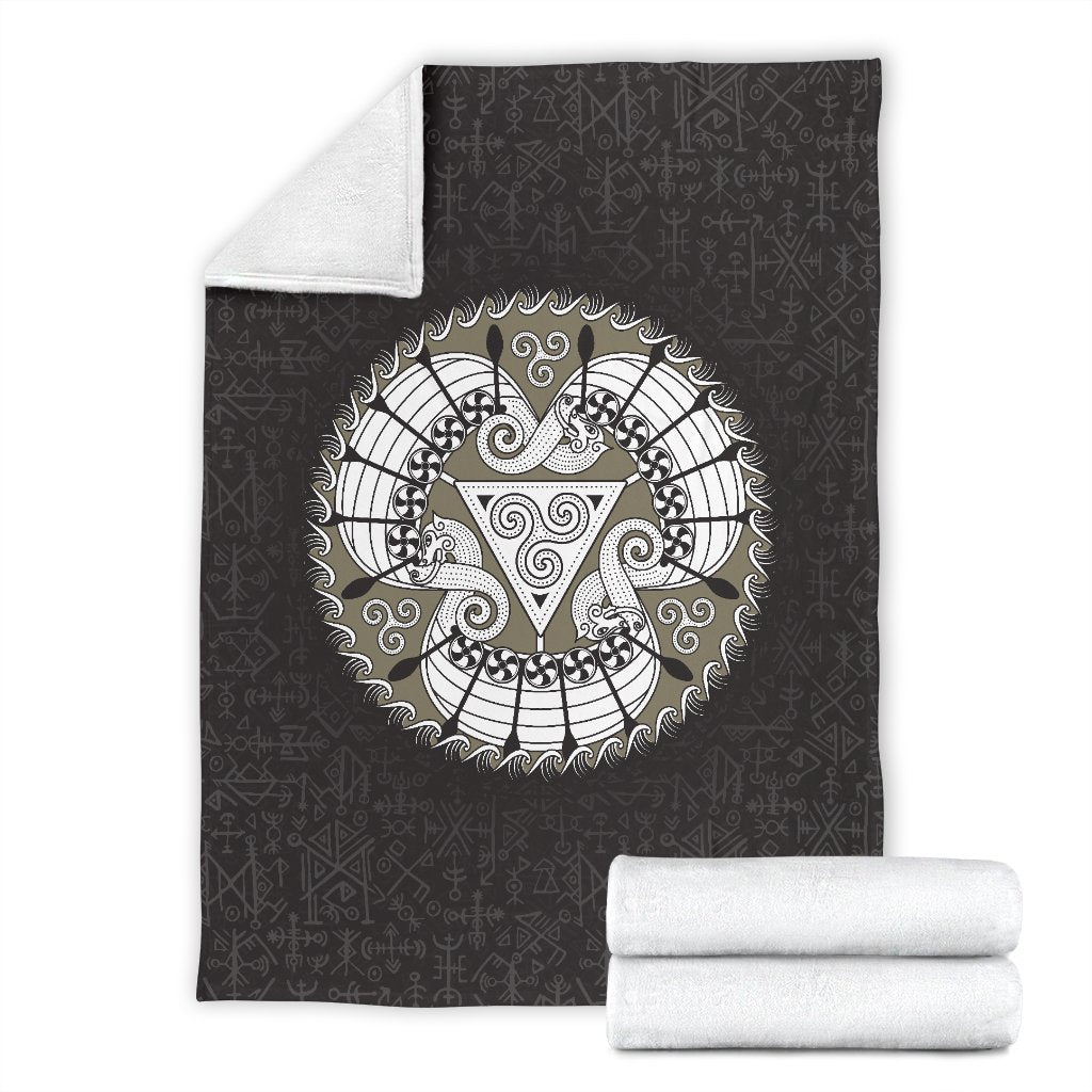 Viking Style Drakkar Sherpa Fleece Blanket Gifts for Viking Lovers