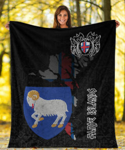 Viking Style Sherpa Fleece Blanket Gifts for Viking Lovers Faroe Island Sherpa Fleece Blanket Gifts for Viking Lovers