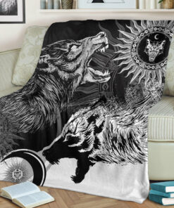 Viking Style Sherpa Fleece Blanket Gifts for Viking Lovers Skoll and Hati Sherpa Fleece Blanket Gifts for Viking Lovers