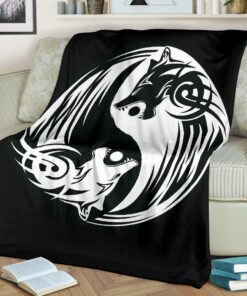 Viking Style Sherpa Fleece Blanket Gifts for Viking Lovers Ying Yang Wolf
