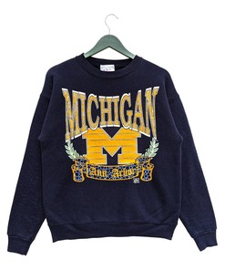 Vintage 89 Michigan Ann Arbor Sweatshirt Hoodie Shirt Gifts for Fans