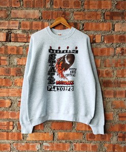 Vintage 90s Ncaa Nebraska State Football University Sweatshirt Hoodie Shirt Gifts for Fans