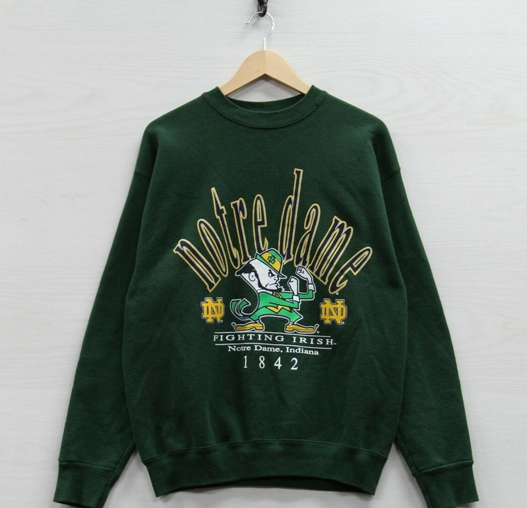Vintage 90s University of Notre Dame Fighting Irish Sweatshirt Crewneck, Vintage Shirt, Hoodie Gifts for Fans