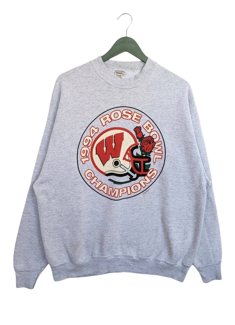 Vintage 94 Winconsin Badger Rose Bowl Champions Sweatshirt Hoodie Shirt Gifts for Fans